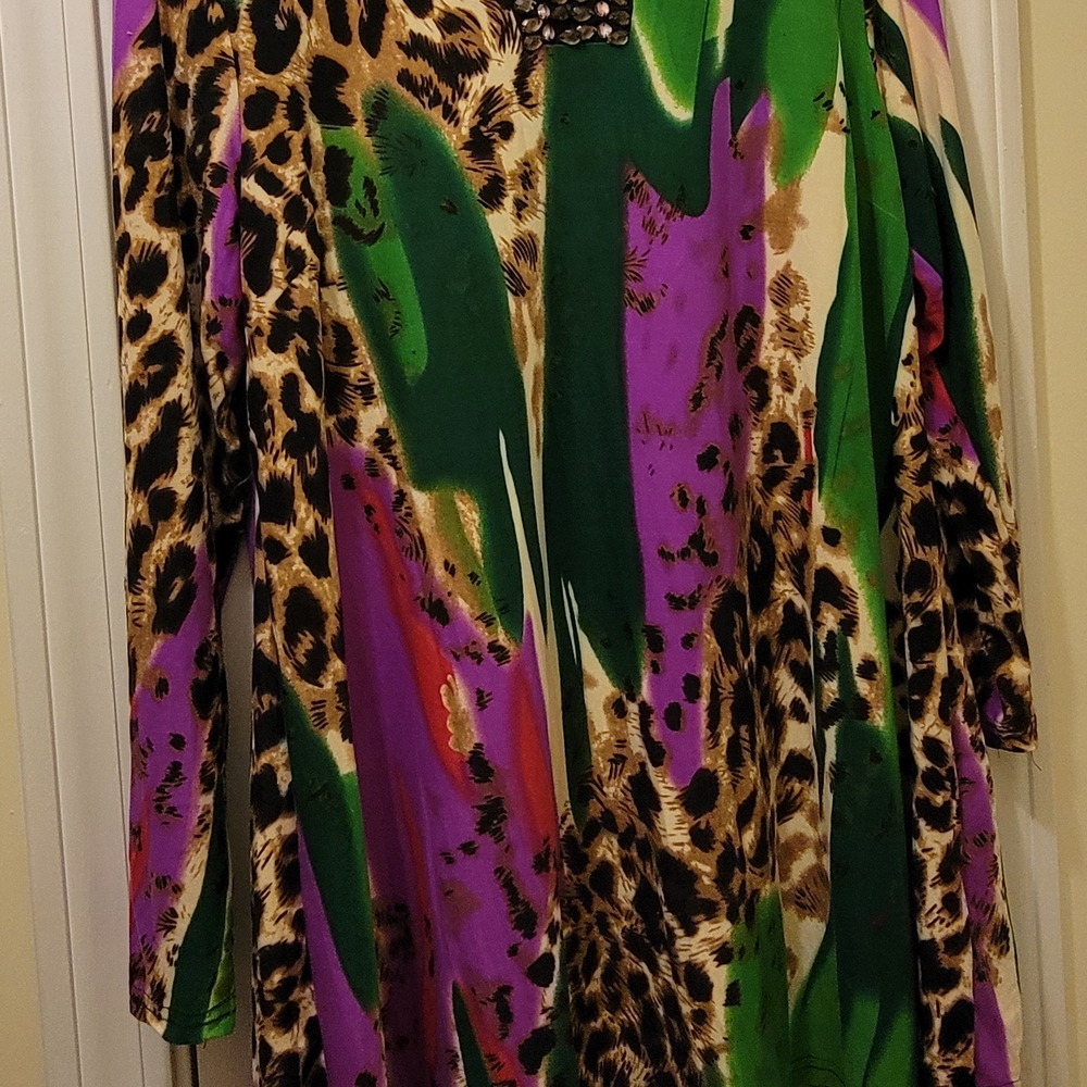 NF Free Size Rhinestone, Bright Leopard Print Tunic. Super ComfyNew with Tags.
